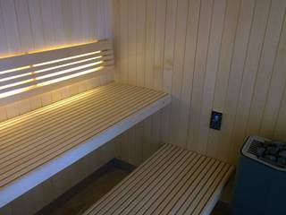 Glass fronted Sauna that comes as a kit., Leisurequip Limited Leisurequip Limited Modern spa