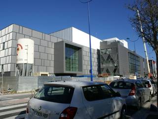 AUDITORIO EN LA ISLA DE LA CARTUJA (SEVILLA), ESF estudio santiago fajardo ESF estudio santiago fajardo Media room