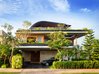 MEERA SKY GARDEN HOUSE Guz Architects Casas modernas