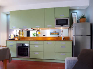 SUR LES HAUTEURS DU PERE LACHAISE, EC Architecture Intérieure EC Architecture Intérieure Modern kitchen