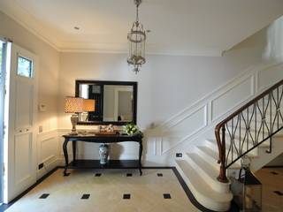 una casa romantica, archbcstudio archbcstudio Classic corridor, hallway & stairs