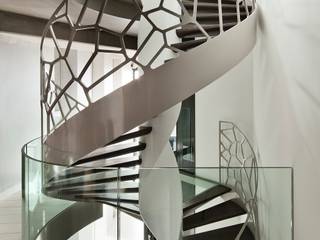 TransParancy by EeStairs® - Glass balustrades , EeStairs | Stairs and balustrades EeStairs | Stairs and balustrades Flur, Diele & TreppenhausTreppen