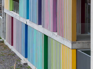 EL LASSO COMMUNITY CENTER, ROMERA Y RUIZ ARQUITECTOS ROMERA Y RUIZ ARQUITECTOS Pasillos, vestíbulos y escaleras de estilo moderno