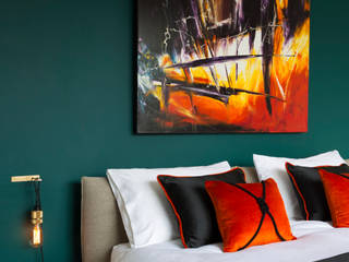 A Single Man Bedroom...., FADI CHERRY | design studio FADI CHERRY | design studio Endüstriyel Yatak Odası
