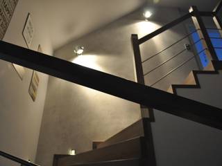 Brick in the wall ..... stairs to heaven;), Perfect Home Perfect Home Pasillos, vestíbulos y escaleras modernos