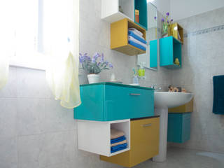 Cubic Bathroom, Arreda Progetta di Alice Bambini Arreda Progetta di Alice Bambini Eclectische badkamers