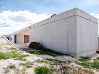 CASA EN 'LOS CONEJOS II', LA MIRATECA ESTUDIO S.L. LA MIRATECA ESTUDIO S.L.