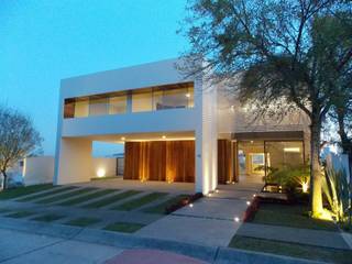 FRAILES, DA:HAUS DA:HAUS Rumah Modern