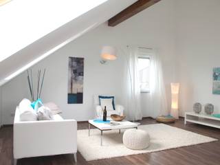 Home Staging leere Immobilie Maisonette-Wohnung, raumwerte Home Staging raumwerte Home Staging Salas de estilo moderno