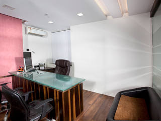 Modern office for Pharma company in Mumbai, Squaare Interior Squaare Interior Ruang Komersial