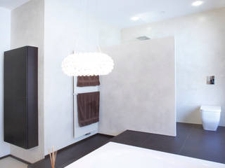 Altbau , Angelika Wenicker - Vollbad Angelika Wenicker - Vollbad 現代浴室設計點子、靈感&圖片