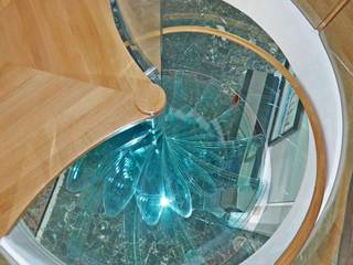 Spiral staircase in glass, Siller Treppen/Stairs/Scale Siller Treppen/Stairs/Scale บันได กระจกและแก้ว