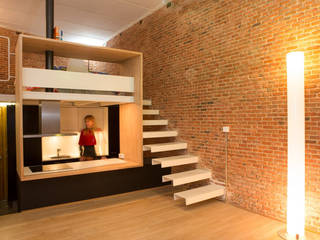 Loft ANDRÉS BORREGO. Madrid, Beriot, Bernardini arquitectos Beriot, Bernardini arquitectos Minimalist corridor, hallway & stairs