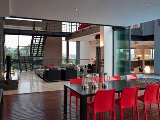 House Lam , Nico Van Der Meulen Architects Nico Van Der Meulen Architects Modern dining room