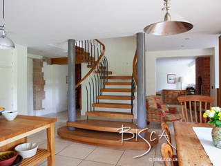 Victorian Basement Staircase ref 3340, Bisca Staircases Bisca Staircases Klassischer Flur, Diele & Treppenhaus