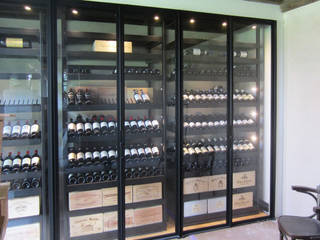 Armoire à vin métallique - Bruges, Degré 12 Degré 12 Bodegas de vino de estilo moderno Hierro/Acero