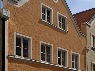 Altstadthaus in Landshut, Herzog-Architektur Herzog-Architektur Classic style houses