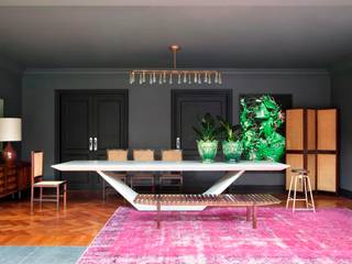 GW HOUSE , STUDIO GUILHERME TORRES STUDIO GUILHERME TORRES Modern Dining Room