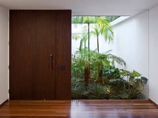MR House/Casa MR, Pascali Semerdjian Arquitetos Pascali Semerdjian Arquitetos Modern Windows and Doors