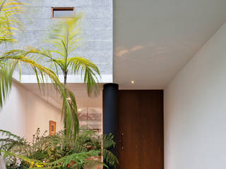 MR House/Casa MR, Pascali Semerdjian Arquitetos Pascali Semerdjian Arquitetos شبابيك