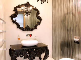 Guest WC Roselind Wilson Design Baños modernos modern,contemporary,bathroom,bathroom mirror,chandelier