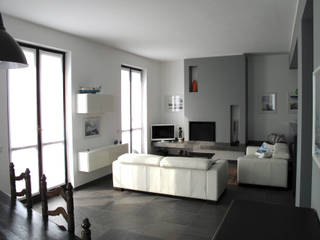 Ristrutturazione Villa Meina, Matteo Verdoia Architetto Matteo Verdoia Architetto Living room