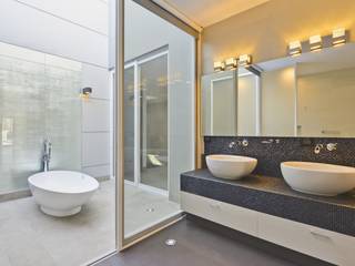 Residencia El Coto, Excelencia en Diseño Excelencia en Diseño Minimalist style bathroom