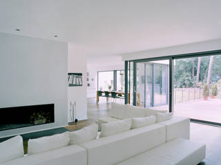 Villa in Berlin - Dahlem, IOX Architekten GmbH IOX Architekten GmbH Modern living room
