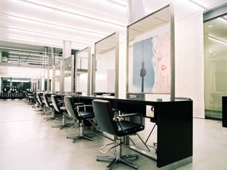 Shift Friseure Berlin, IOX Architekten GmbH IOX Architekten GmbH Коммерческие помещения