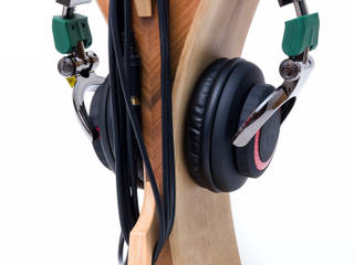 Stand on the headphones "IT 1", Meble Autorskie Jurkowski Meble Autorskie Jurkowski 視聽室