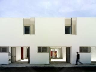 26 bioclimatic social houses, gabriel verd arquitectos gabriel verd arquitectos