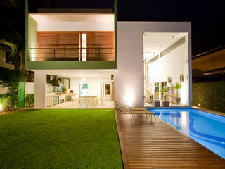 Acapulco, FCstudio FCstudio Casas modernas: Ideas, diseños y decoración