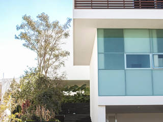 EM HOUSE, TaAG Arquitectura TaAG Arquitectura Modern houses