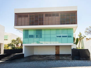 EM HOUSE, TaAG Arquitectura TaAG Arquitectura Modern houses