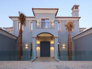 Project in Quinta do Lago, Reflexões Contemporary Design Reflexões Contemporary Design الغرف