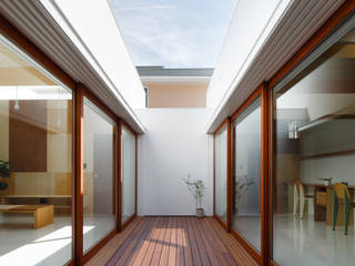 Idokoro, ma-style architects ma-style architects Pasillos, halls y escaleras minimalistas