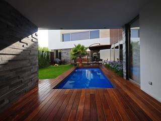 Casa EV, ze|arquitectura ze|arquitectura Moderne zwembaden