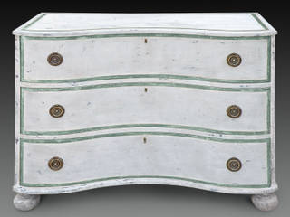 The 'Charleston' chest of drawers, Perceval Designs Perceval Designs Klassieke slaapkamers