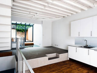 Residence 200m2 - Paris 03, STEPHAN LANEZ design studio STEPHAN LANEZ design studio Maisons