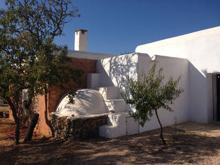 Reforma y ampliación de Casa Payesa en Ibiza, Ivan Torres Architects Ivan Torres Architects Rustic style houses