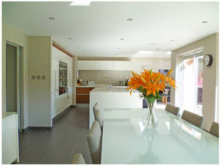 Streamside Close, Timperley, Altrincham, Capra Architects Capra Architects Modern style kitchen