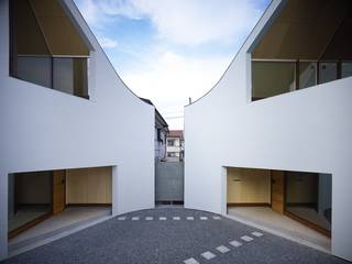 A House Made of Two, Naf Architect & Design Naf Architect & Design 現代房屋設計點子、靈感 & 圖片