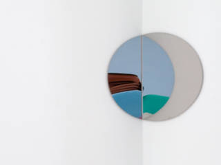 Miroir Anamorphose, Atelier Design Valerie Windeck Atelier Design Valerie Windeck Minimalist house