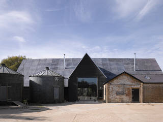 Feering Bury Farm Barn , Hudson Architects Hudson Architects Casas de estilo industrial
