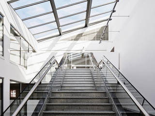 The Guntons Atrium, Hudson Architects Hudson Architects Pasillos, vestíbulos y escaleras industriales