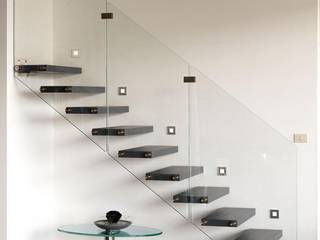 SWING MODEL, CAST srl CAST srl Modern corridor, hallway & stairs