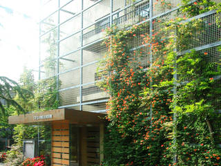 緑の環境の集合住宅, ユミラ建築設計室 ユミラ建築設計室 Moderne Häuser