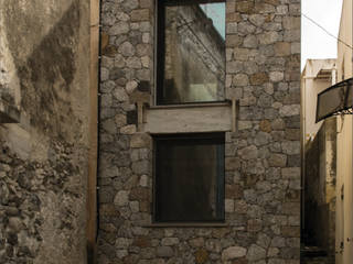 casa O _ piccola residenza estiva _ Lipari_ Sebastian Carlo Greco_Sabrina Tosto_Antonella Raimondo_BForms Engineering, grecoarchitetture grecoarchitetture Case in stile mediterraneo