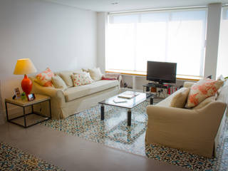 Atico en Alicante, SANDRA DE VENA, ARQUITECTURA Y CONSTRUCCION SANDRA DE VENA, ARQUITECTURA Y CONSTRUCCION Living room