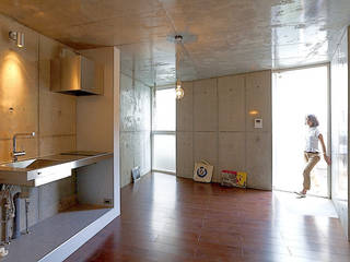 アトリエ・天工人 Casas de estilo ecléctico